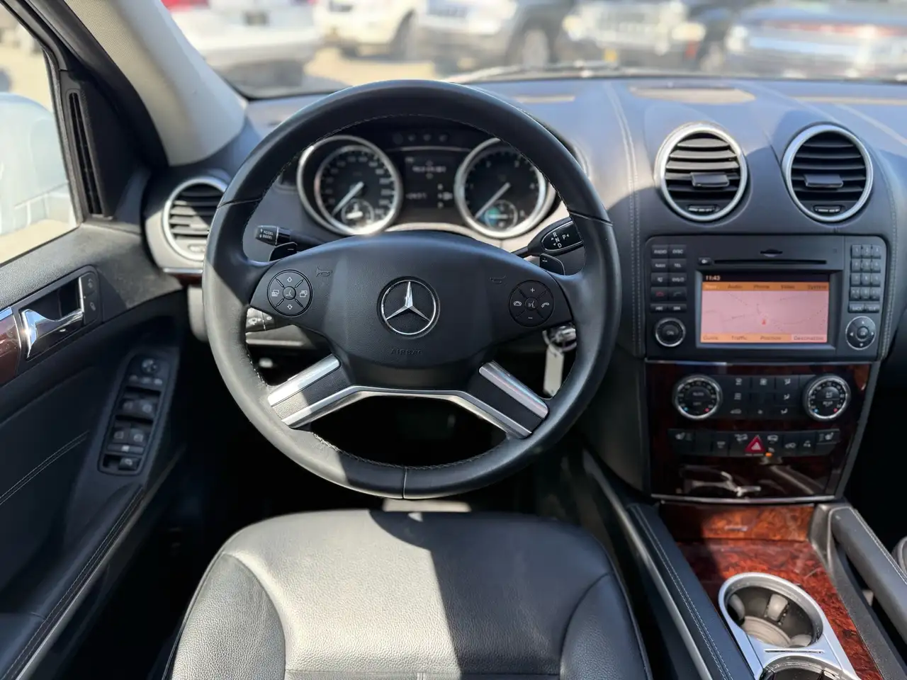 Mercedes-Benz GL-Class photo Mercedes-Benz GL-Class