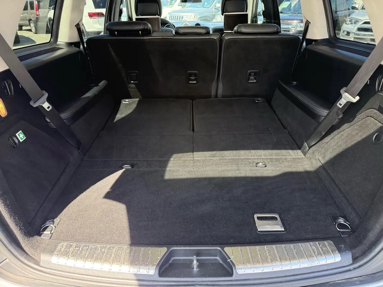 Mercedes-Benz GL-Class photo Mercedes-Benz GL-Class