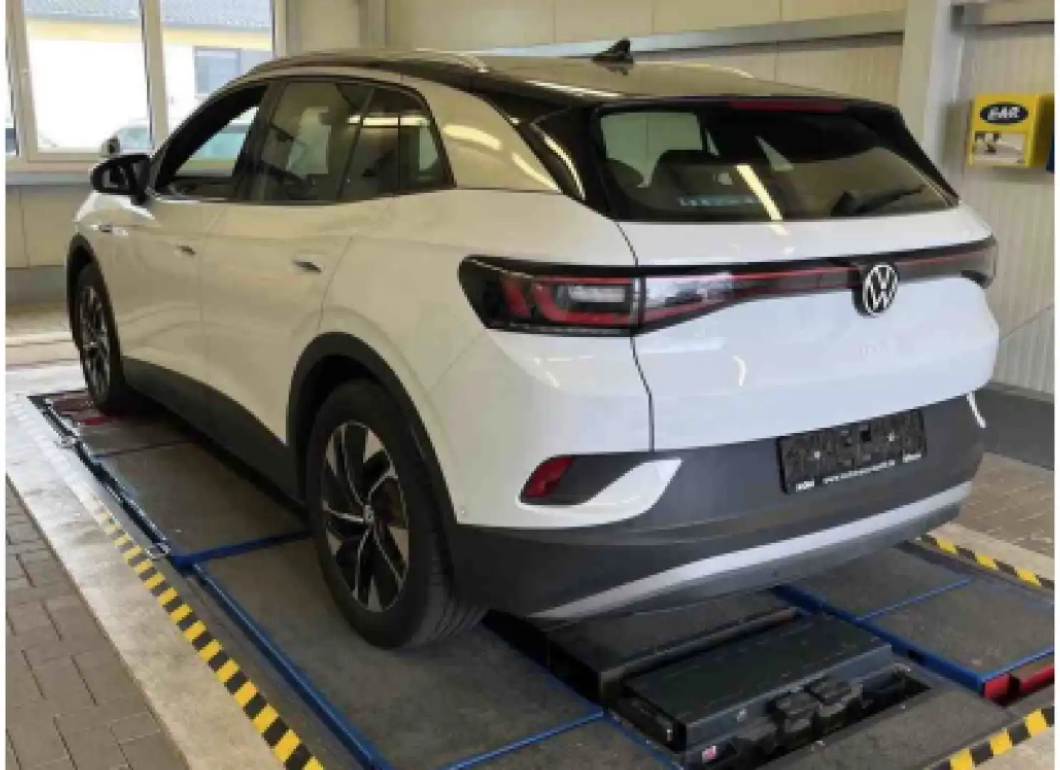 Volkswagen ID.4 Pro Performance - Fahrschule LED ACC Kamera Weiß - 2