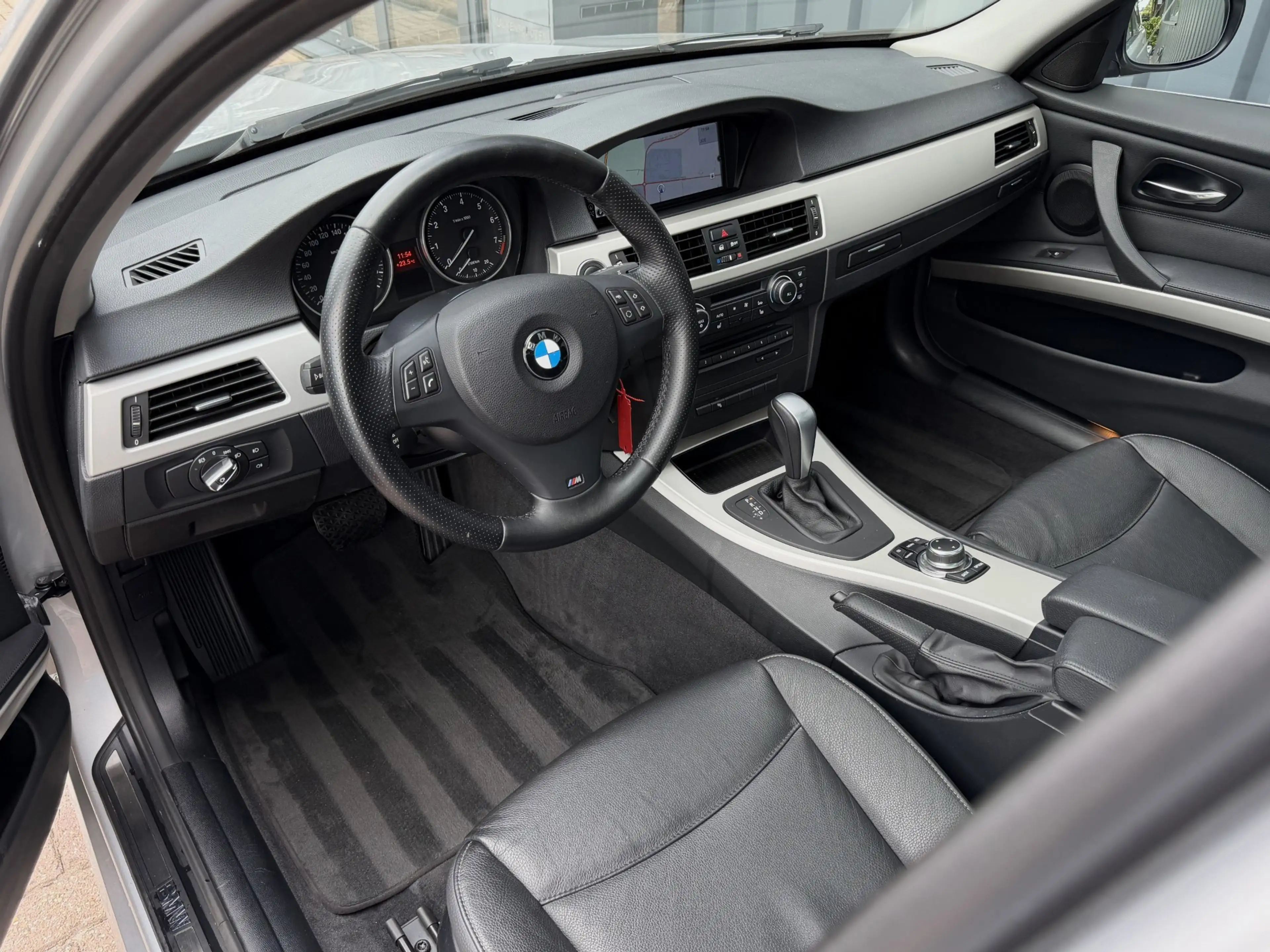 BMW 325 3-serie Touring 325i High Executive 69.989 KM!/AUT — photo 8