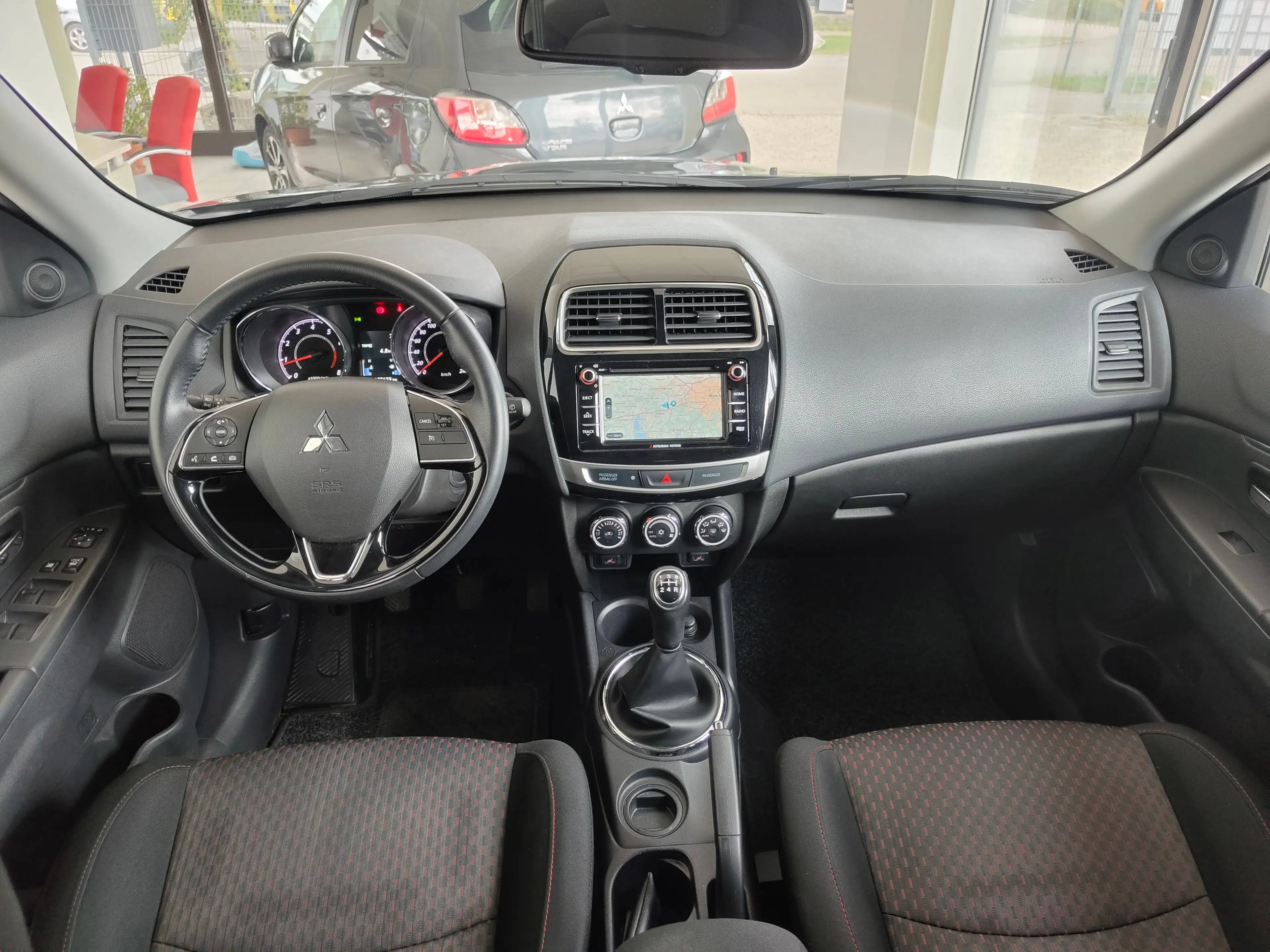 Mitsubishi ASX Edition 100+ mit Allwetterreifen — photo 7