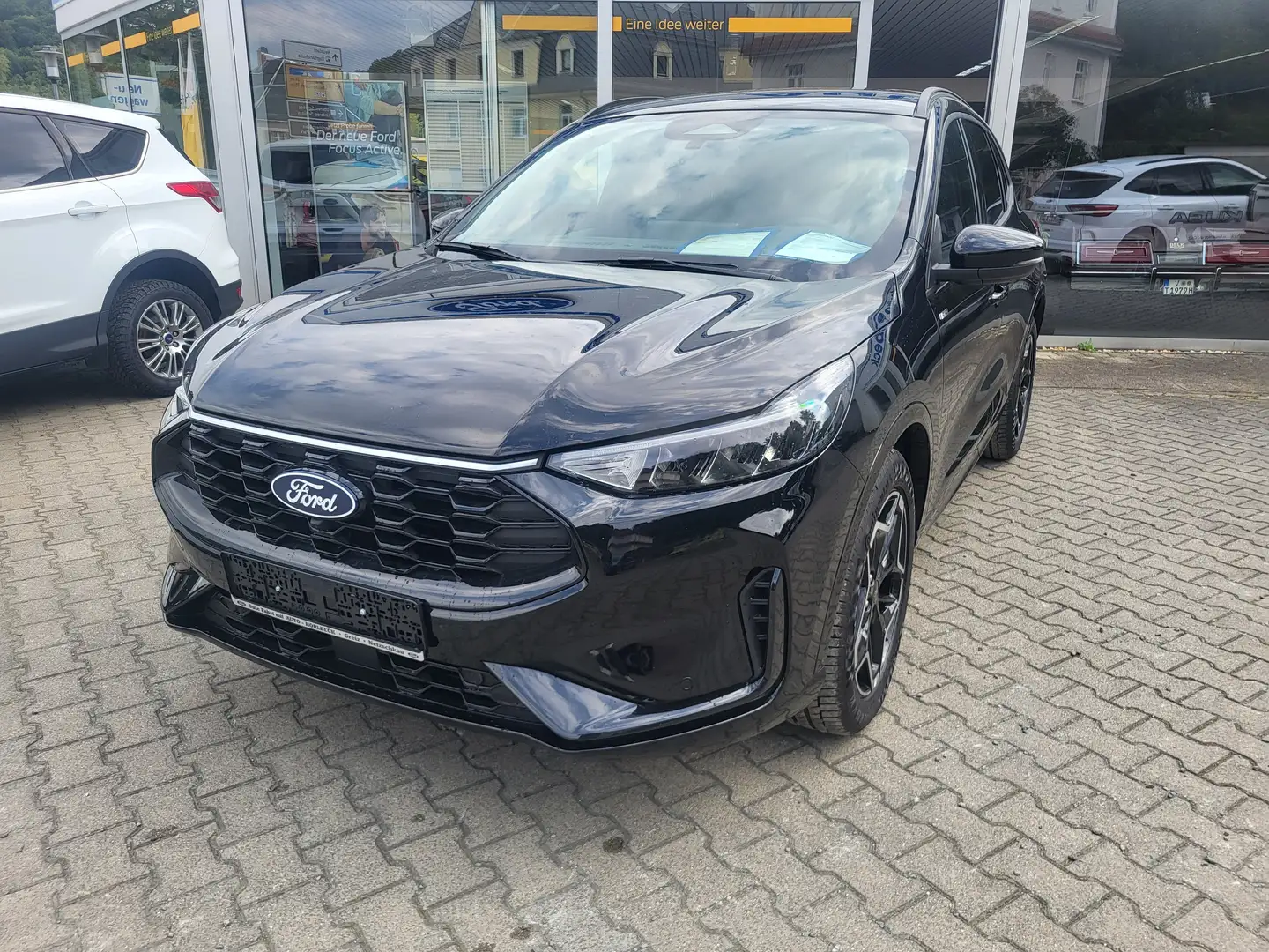 Ford Kuga ST-Line Schwarz - 1