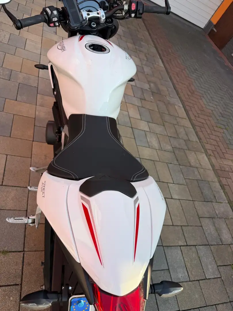 Triumph Street Triple RS Alb - 1