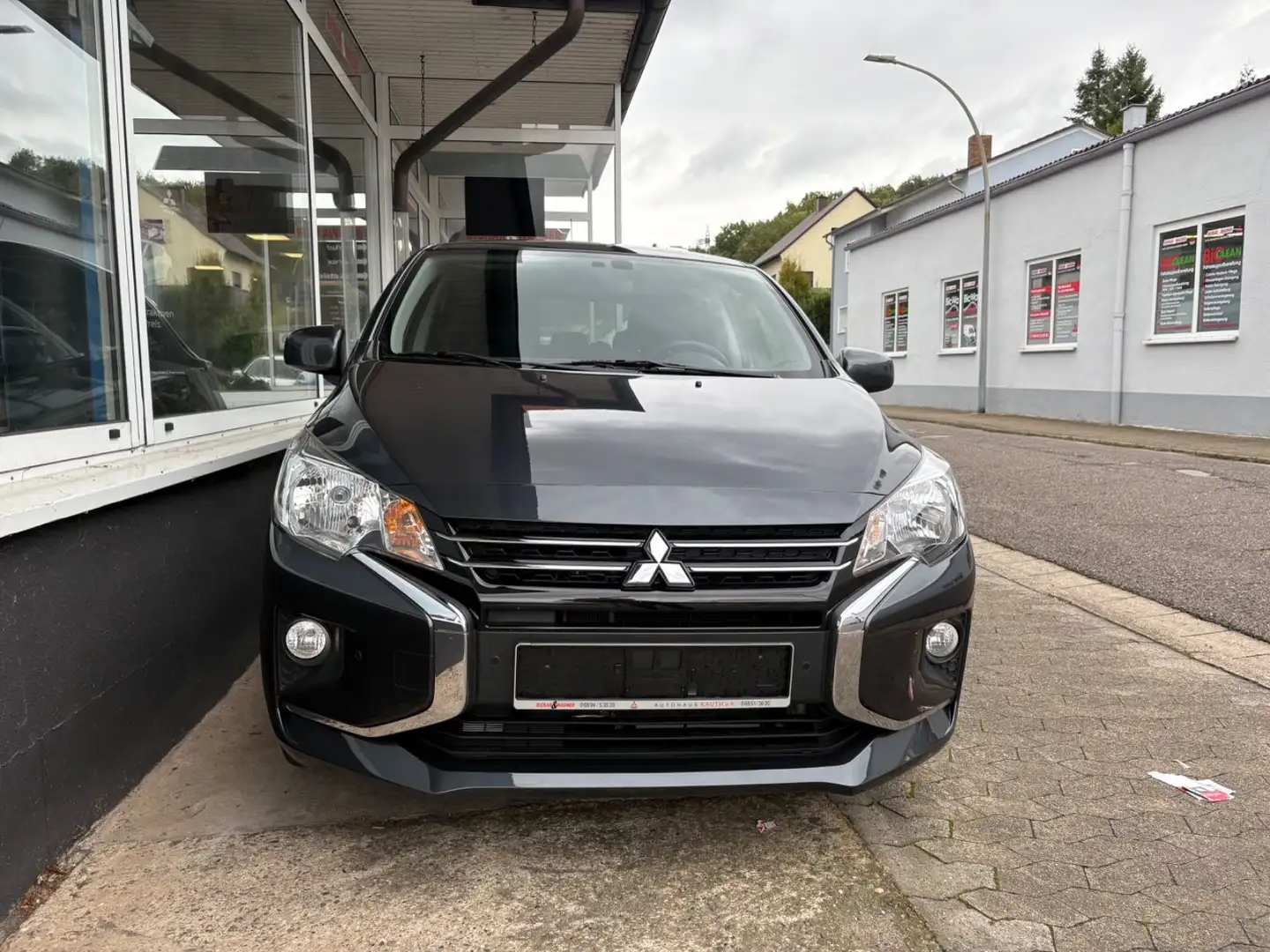 Mitsubishi Space Star 1.2 MIVEC Automatik/Kamera Gris - 2