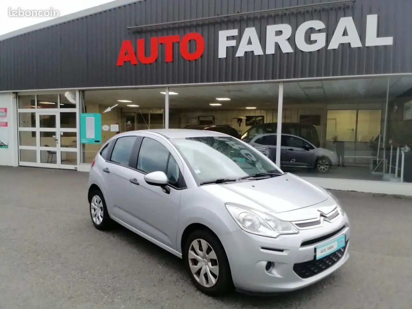 Citroen C3 Citroën PureTech 82 Confort Gris - 1