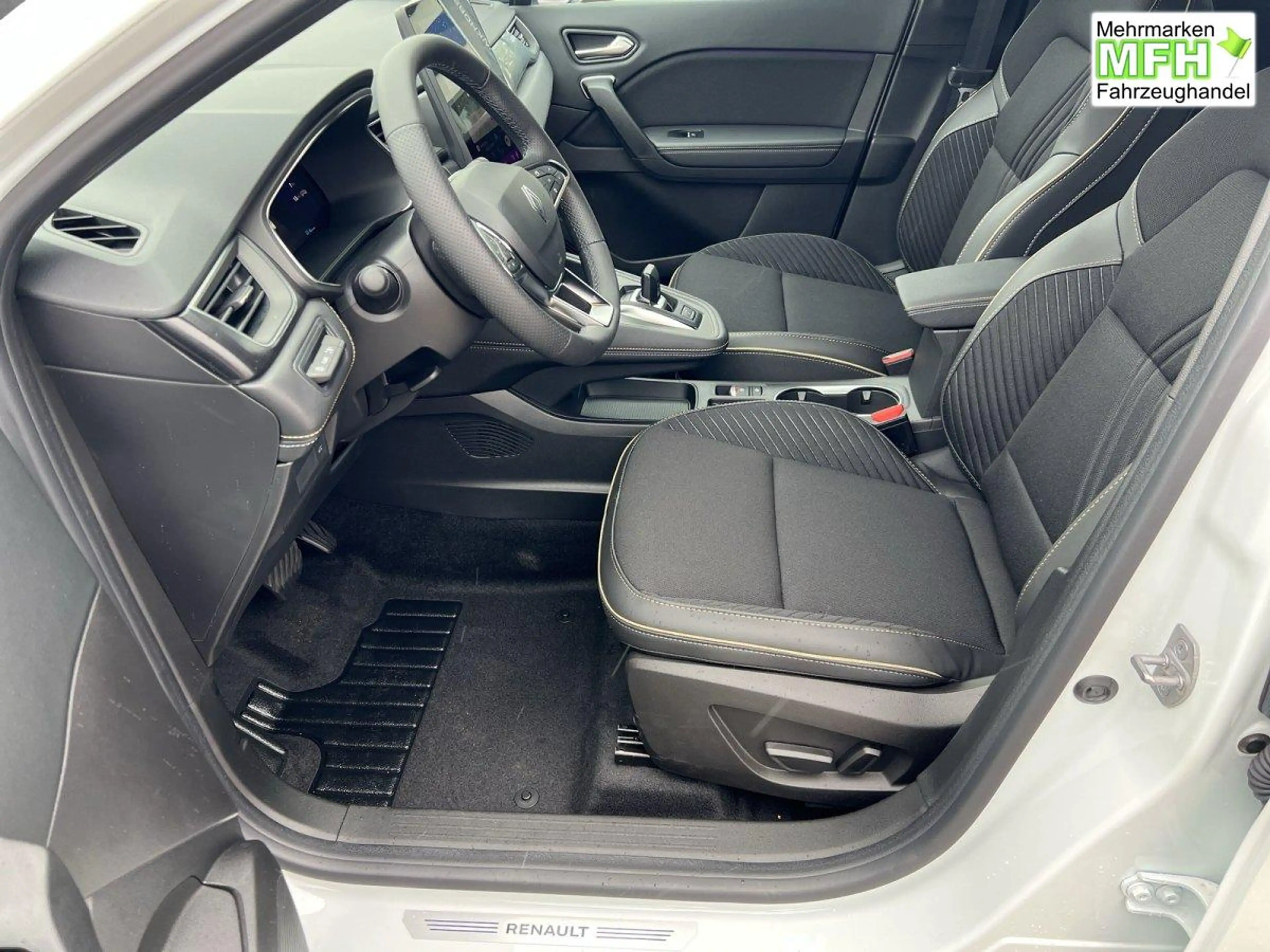 Renault Symbioz Iconic SHZ LKHZ E-TECH 160 116 kW (158 PS), Aut... — photo 3