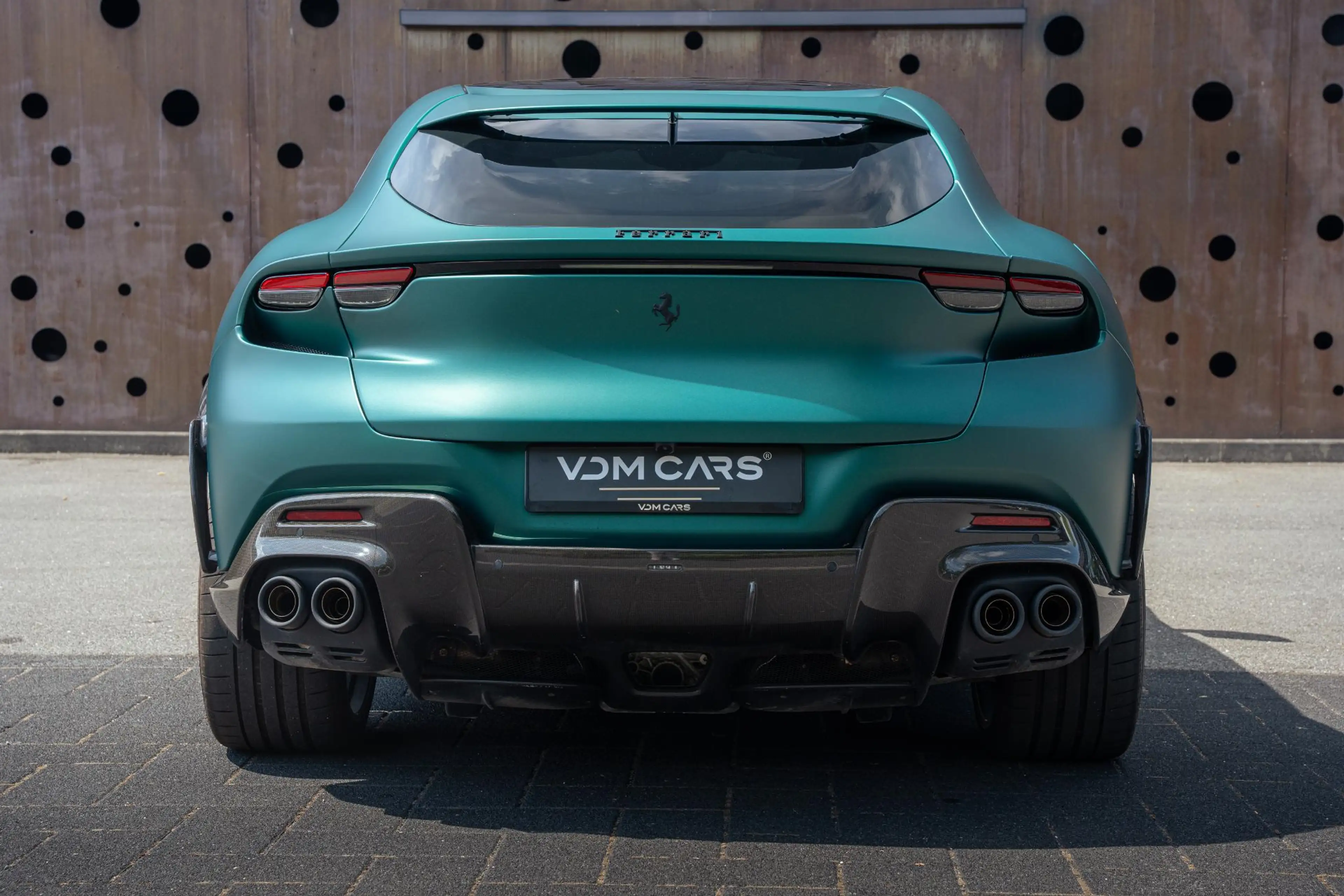 Ferrari Purosangue 6.5 V12 | Atelier | Full Carbon | Massage | Verde — photo 5