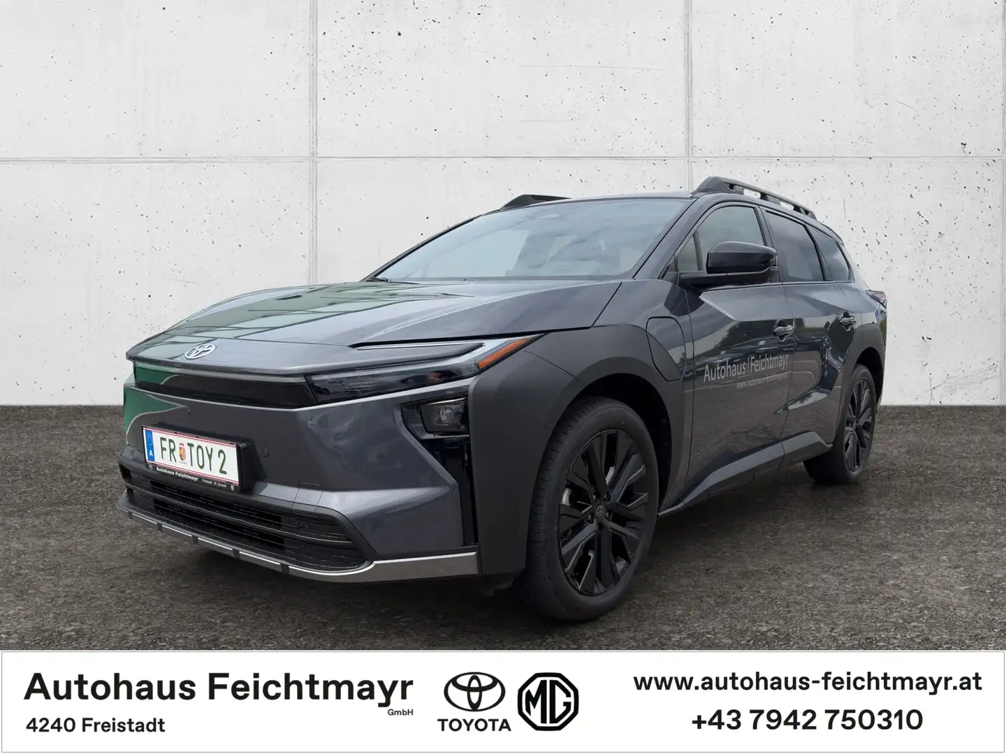Toyota bZ4X Touring AWD Lounge 5t. Grau - 1