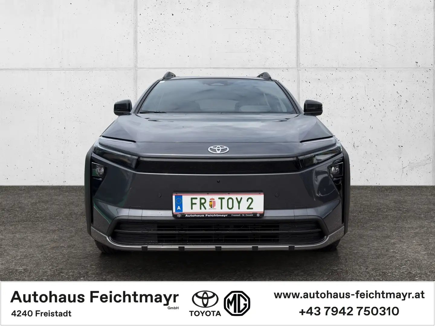 Toyota bZ4X Touring AWD Lounge 5t. Grau - 2