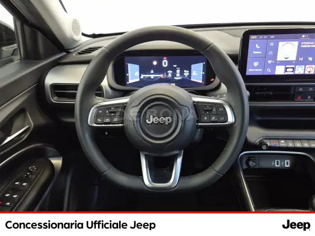 Jeep Avenger view 10