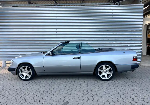 Mercedes-Benz CE 300 300 CE-24 Cabriolet SPORTLINE Automatik Leder Klima