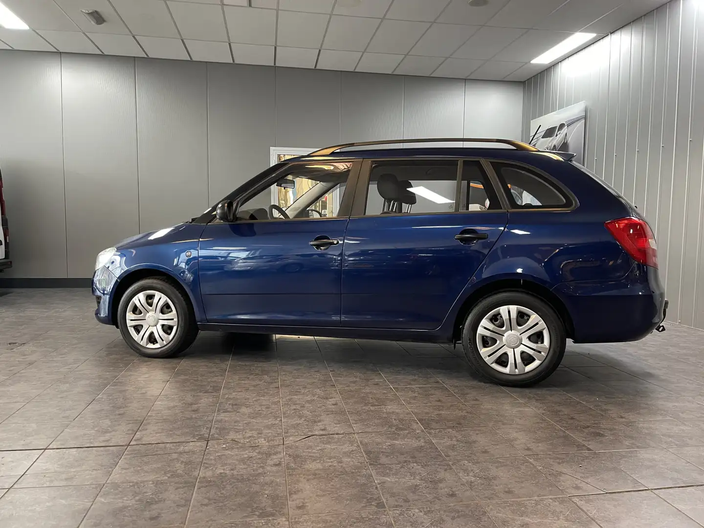 Skoda Fabia Combi 1.2 TSI Arctic Airco, Trekhaak. Blauw - 2