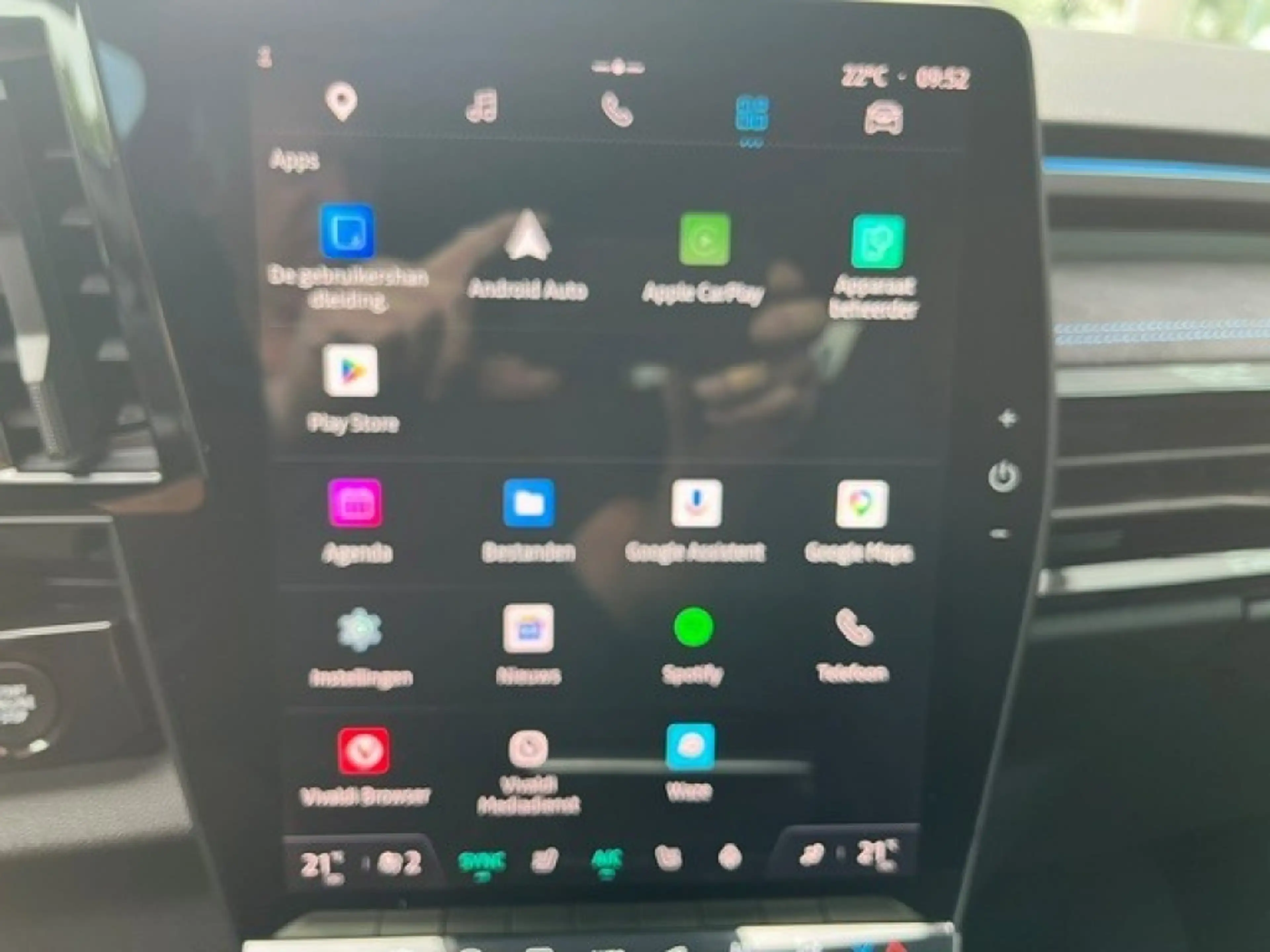 Renault Austral E-Tech Hybrid 200 PK Iconic Esprit Alpine 360° — photo 11