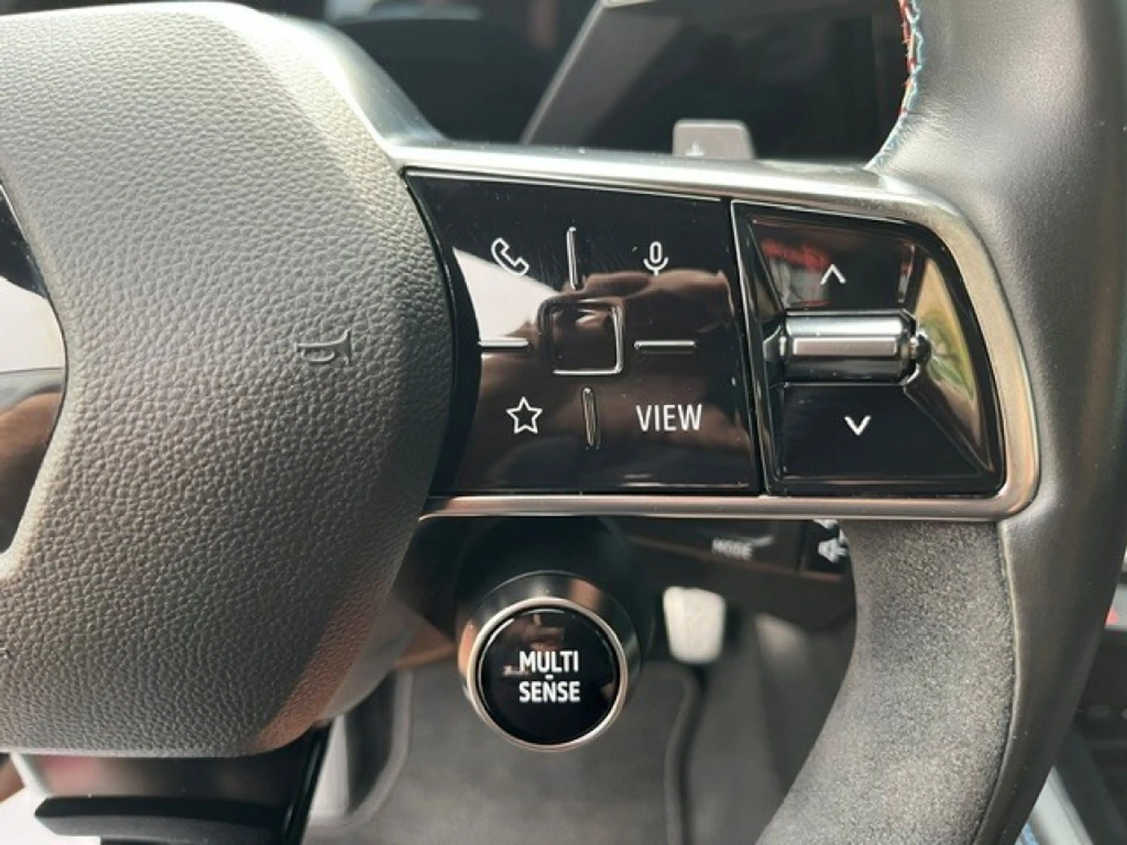 Renault Austral E-Tech Hybrid 200 PK Iconic Esprit Alpine 360° — photo 15