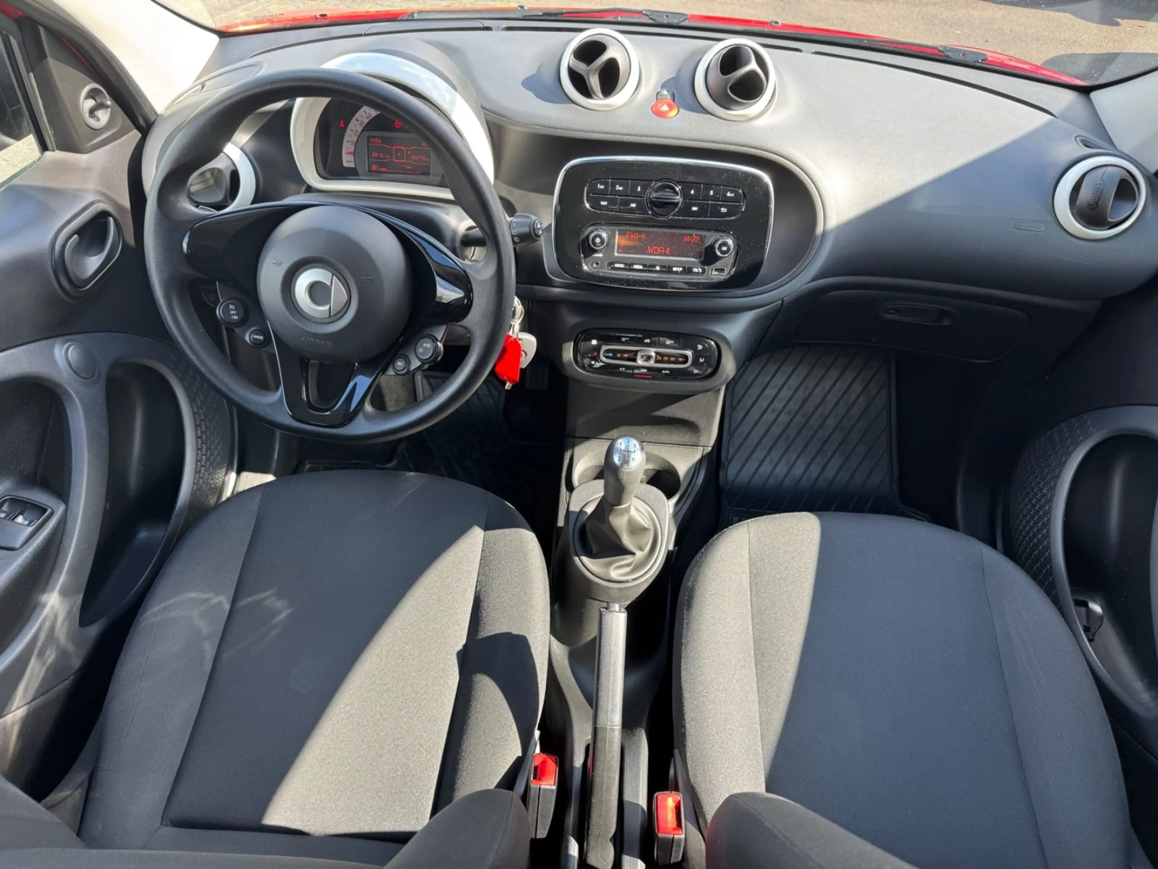 smart forFour forfour-1,0-Klima-PDC-1 Hand-Tüv neu — photo 14