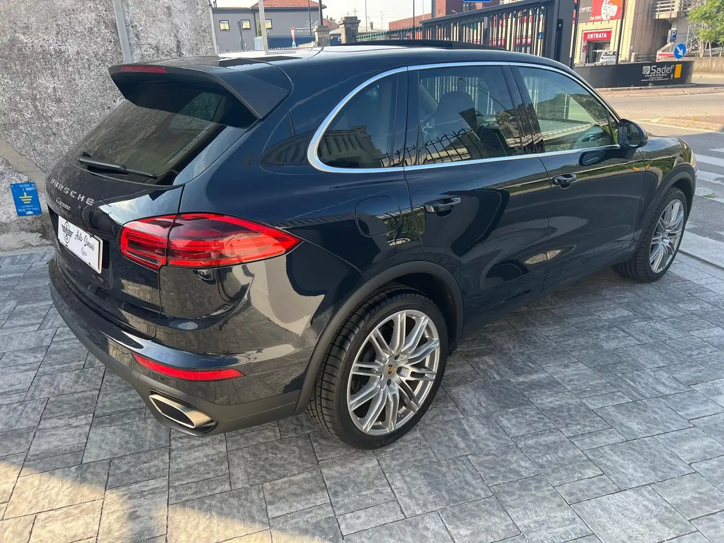 Porsche Cayenne Cayenne II 2015 3.0 tiptronic Nero - 2