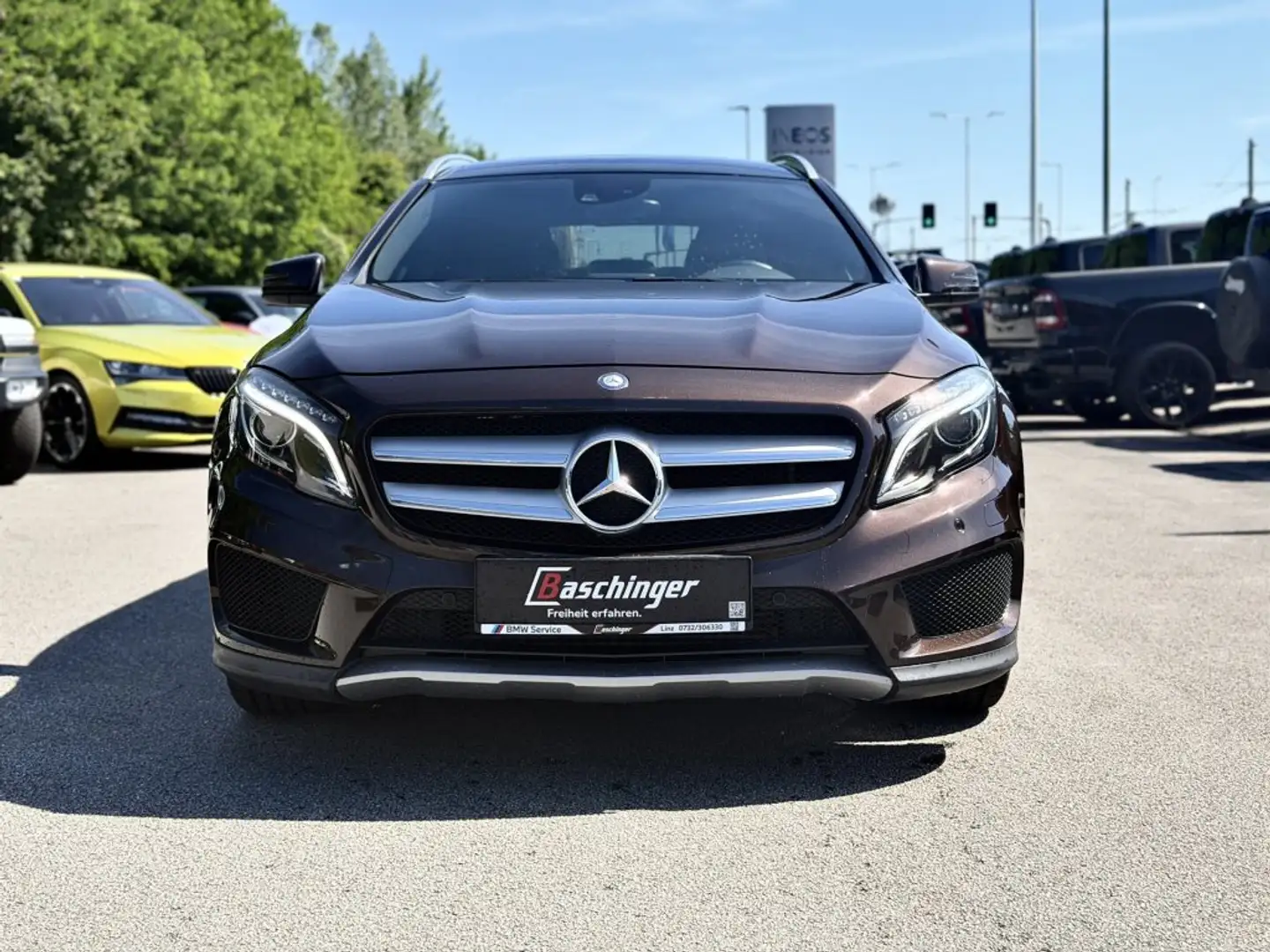 Mercedes-Benz GLA 220 CDI 4Matic Braun - 2