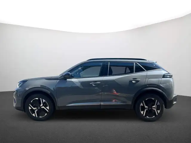 Peugeot 2008 view 5