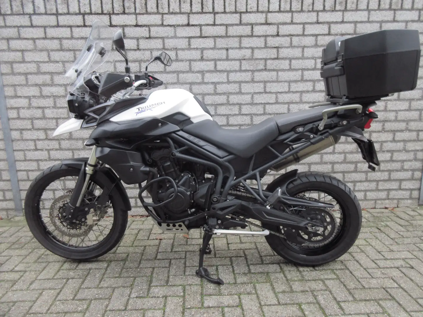 Triumph Tiger 800 XC Wit - 1