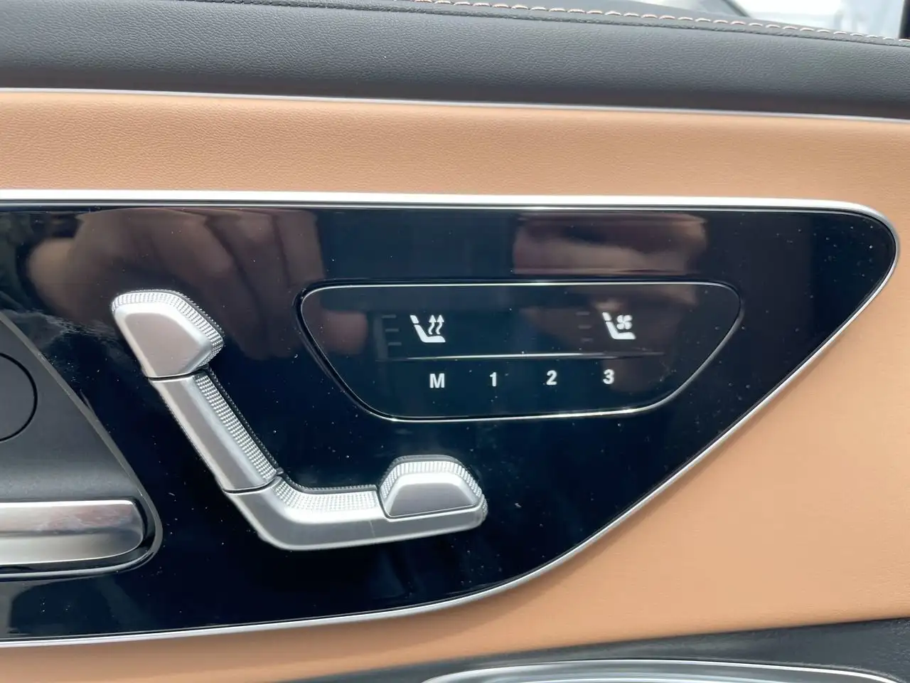 Mercedes-Benz CLE снимка Mercedes-Benz CLE