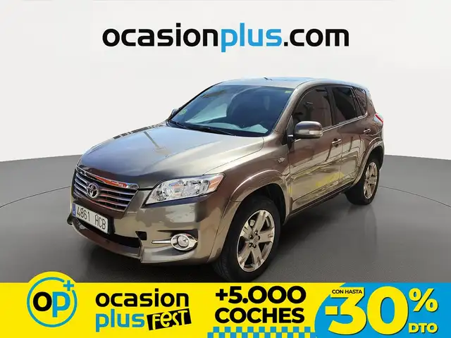 Toyota RAV 4 2.2D-CAT Executive 4x4 CS ADS