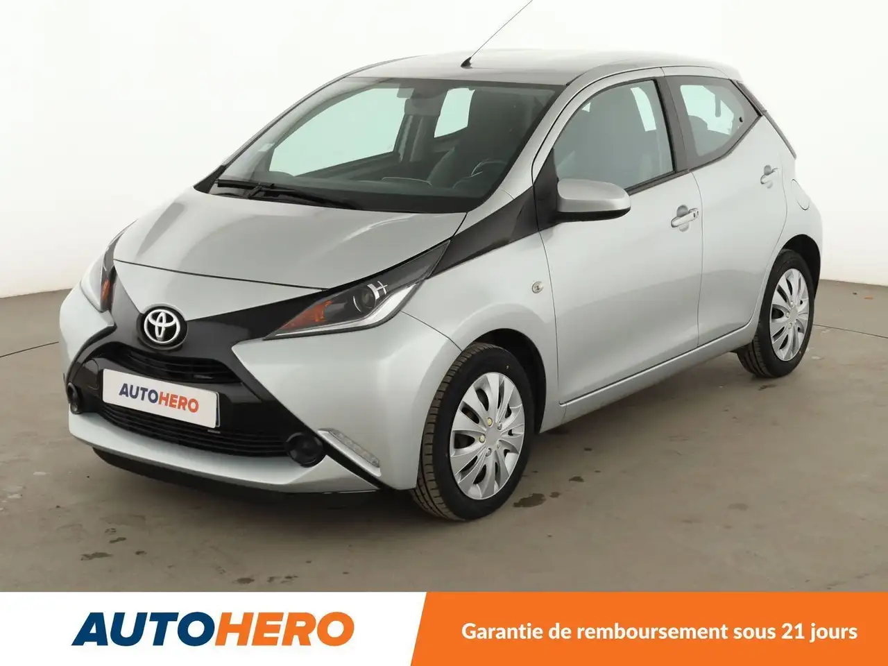 Toyota Aygo 1.0 VVT-i X-Play X-Shift