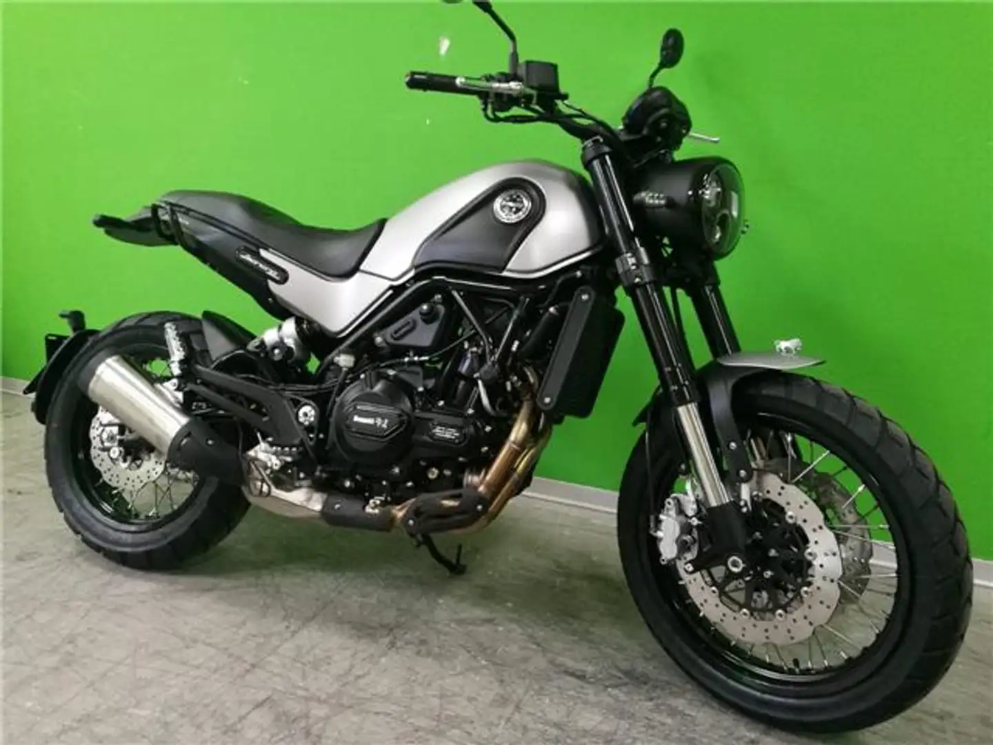 Benelli Leoncino 500 Trail Abs Szary - 1
