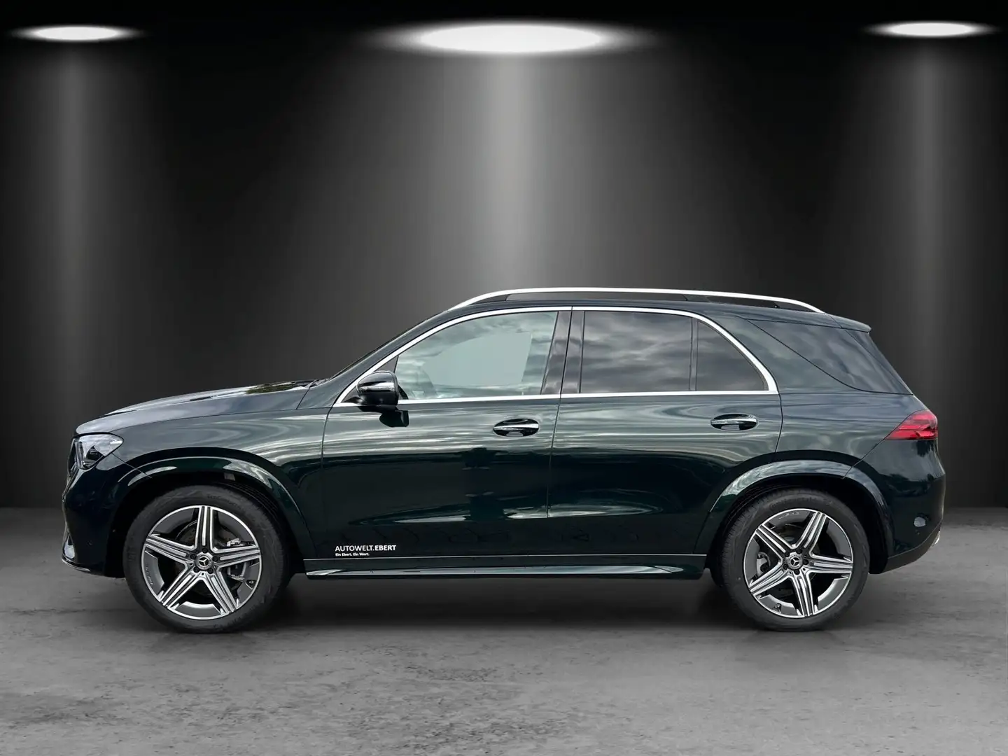 Mercedes-Benz GLE 300 d 4M AMG Airmatic PANO HeadUp AHK Distro Grün - 2