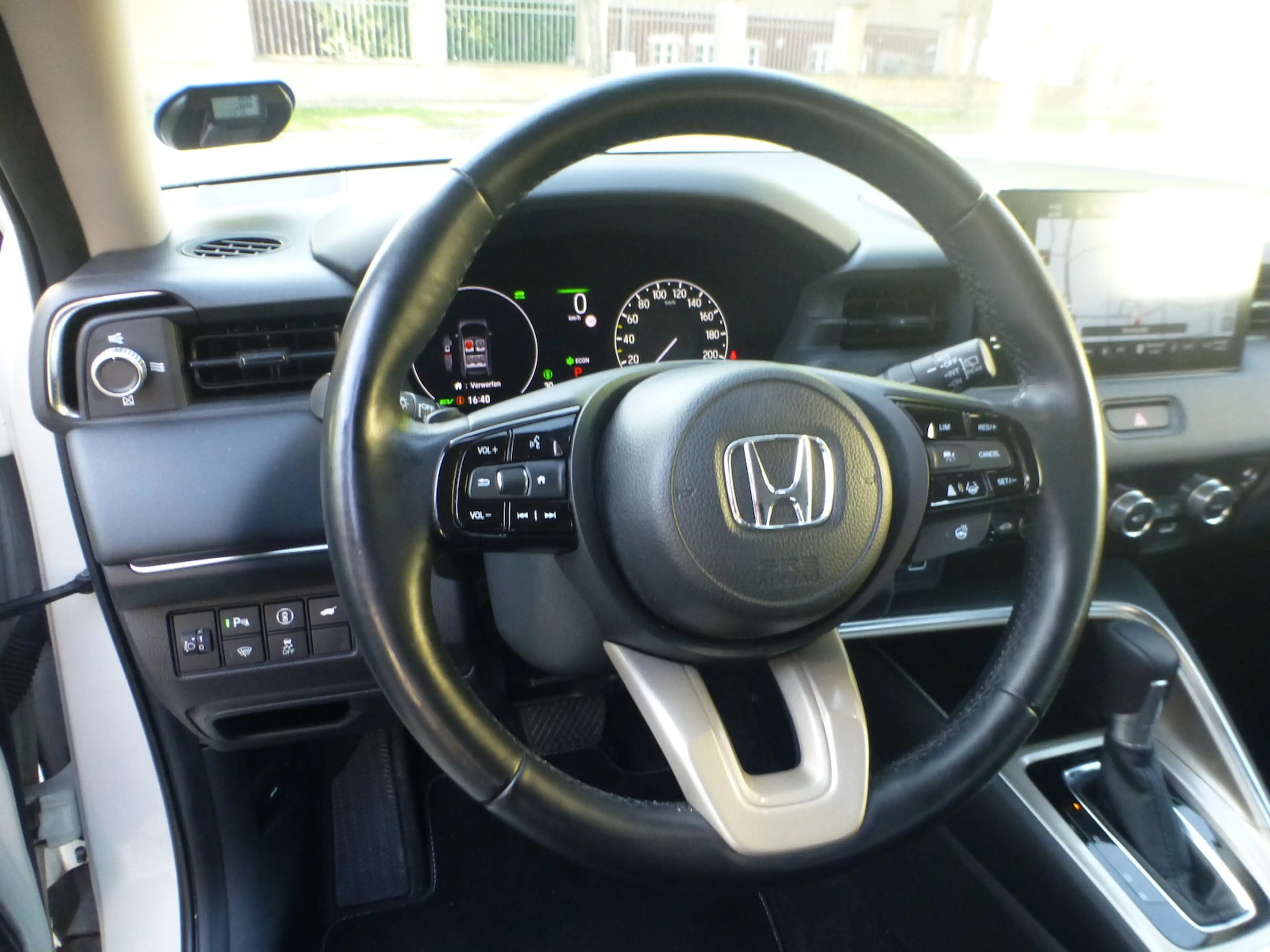 Honda HR-V e:HEV 1,5 i-MMD Hybrid Advance NAVI — photo 13