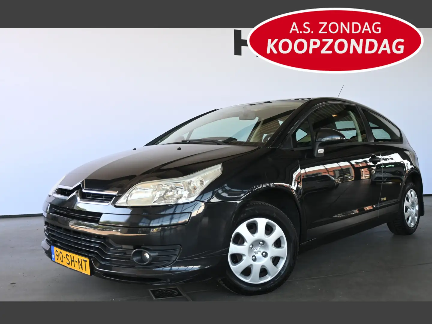 Citroen C4 Coupé 1.6-16V VTR Airco Trekhaak All in Prijs Inru Zwart - 1