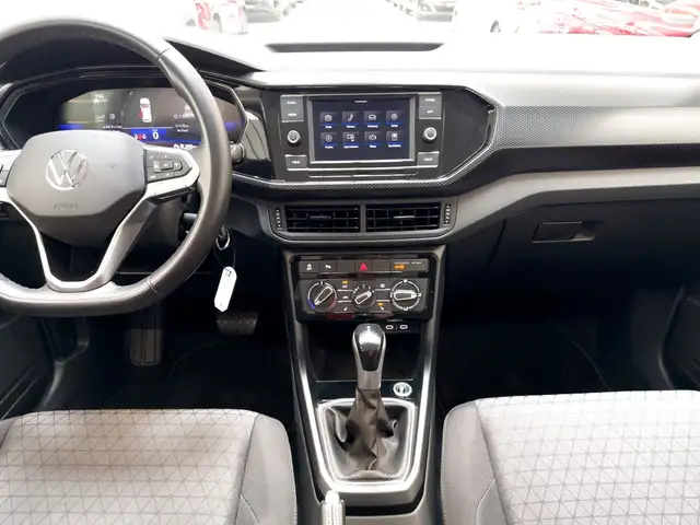 Volkswagen T-Cross view 12