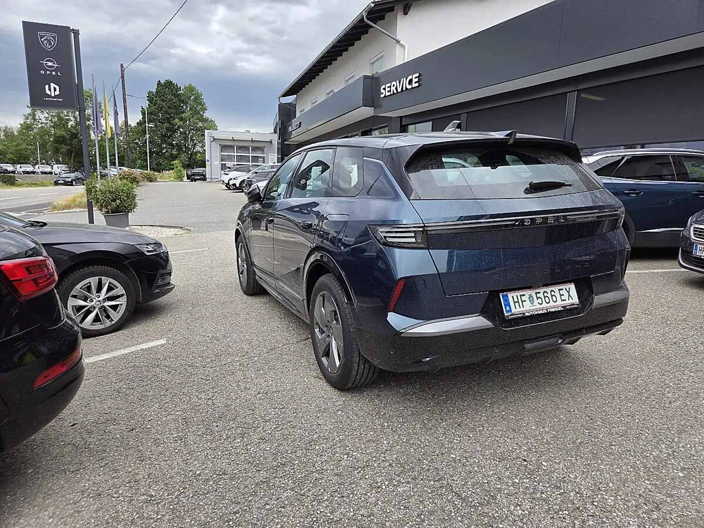 Opel Grandland Electric Business Edition (97kWh) Long-Range Ba... Blau - 2