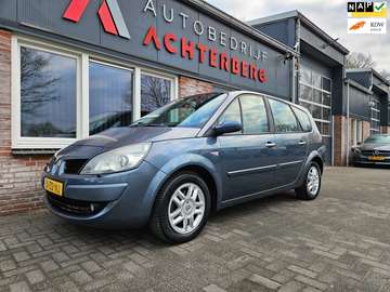 1.6-16V Tech Line Trekhaak! Xenon! Airco! Nieuwe A