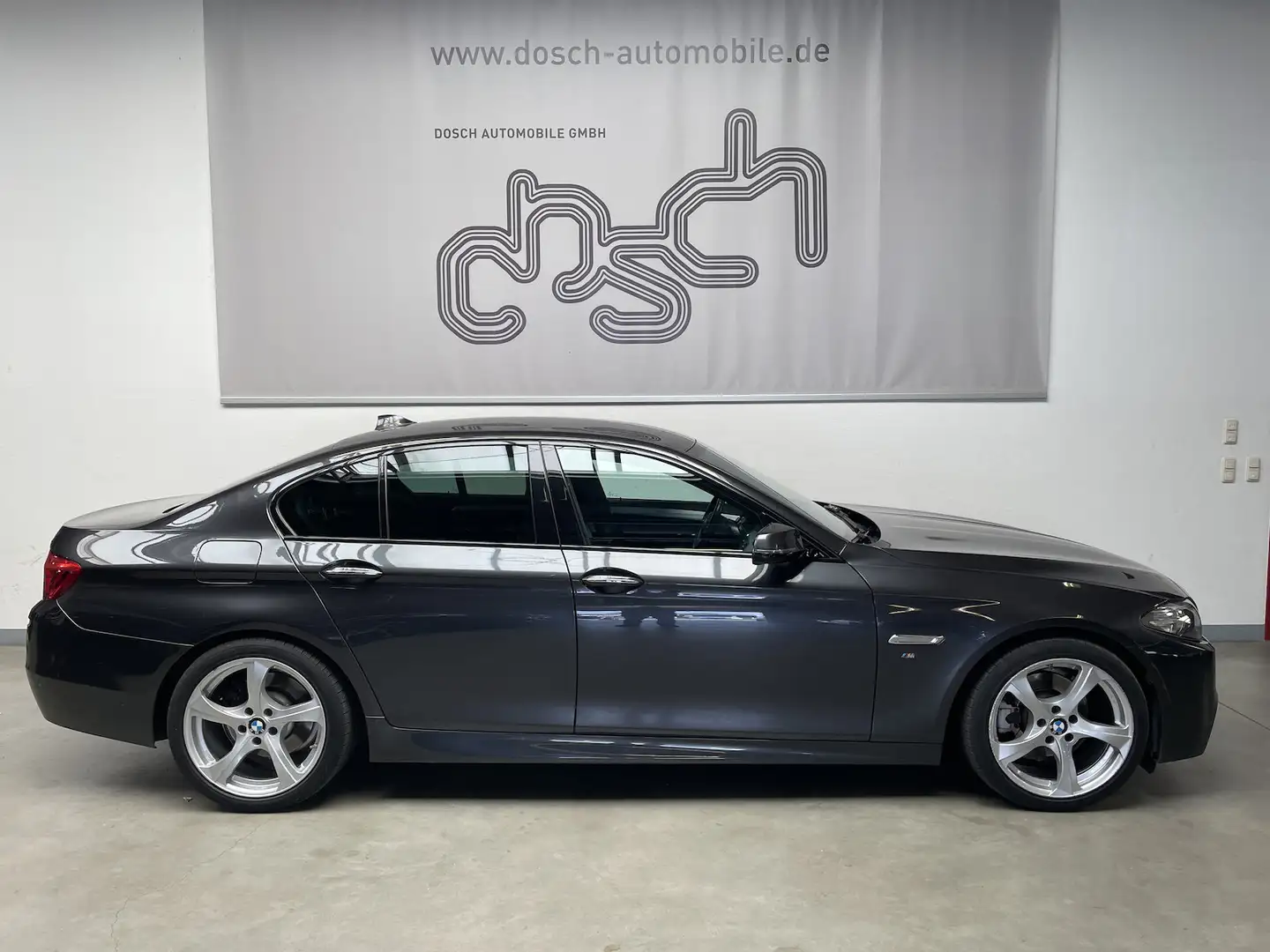 BMW 520 520dA M-Sport /NAVI/Bi-XENON/SpoSi/Sitzhz. Grigio - 2
