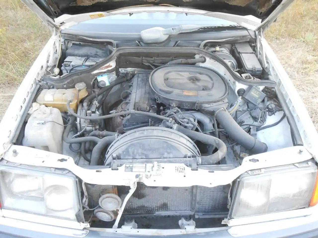Mercedes-Benz E 200 E (124) 200 E, foto 5