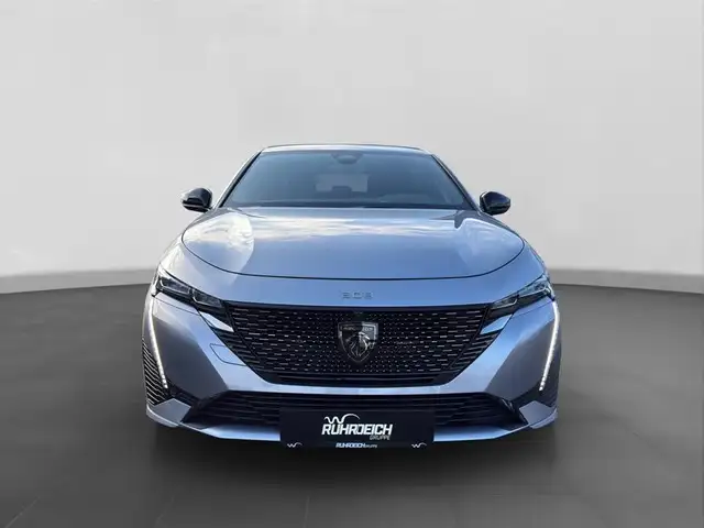 Peugeot 308 view 6