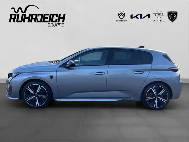 Peugeot 308 view 2