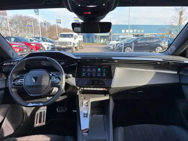 Peugeot 308 view 10