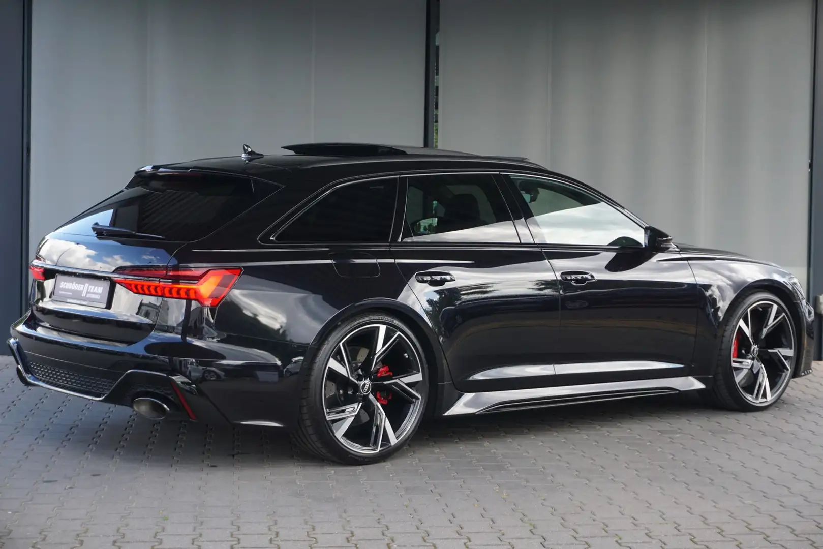 Audi RS6 RSAvant quattro Laser Standheizung BO Dynamik+ Nero - 2