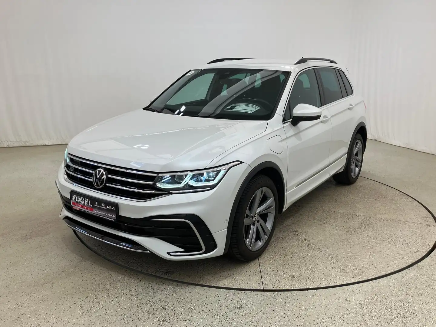 Volkswagen Tiguan 1.4 TSI R-Line eHybrid DSG LED|virt.Cock.|Navi|AHK Weiß - 2