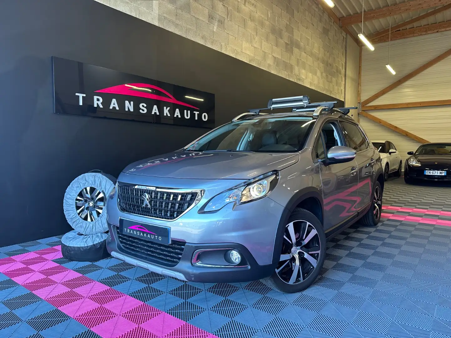 Peugeot 2008 Allure Gris - 1