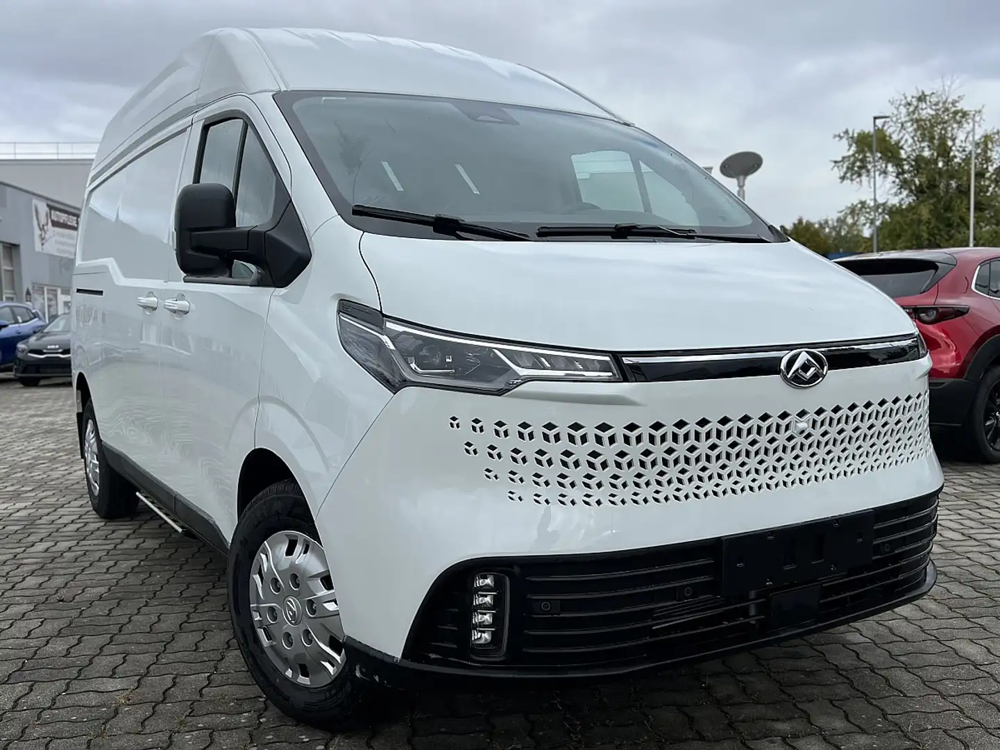 Maxus Deliver 7 Deliver 7 Kasten 2.0 D L2H2 Weiß - 1