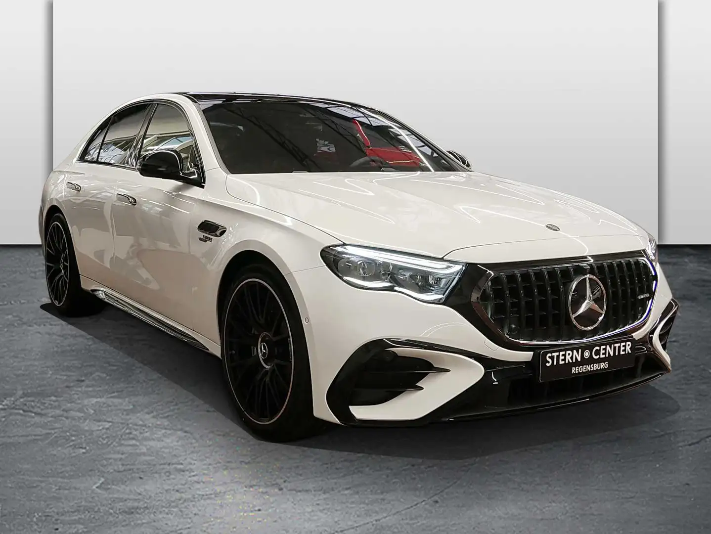 Mercedes-Benz E 53 AMG Hybrid 4MATIC+ Limousine AMG MBUX Burm Wit - 2