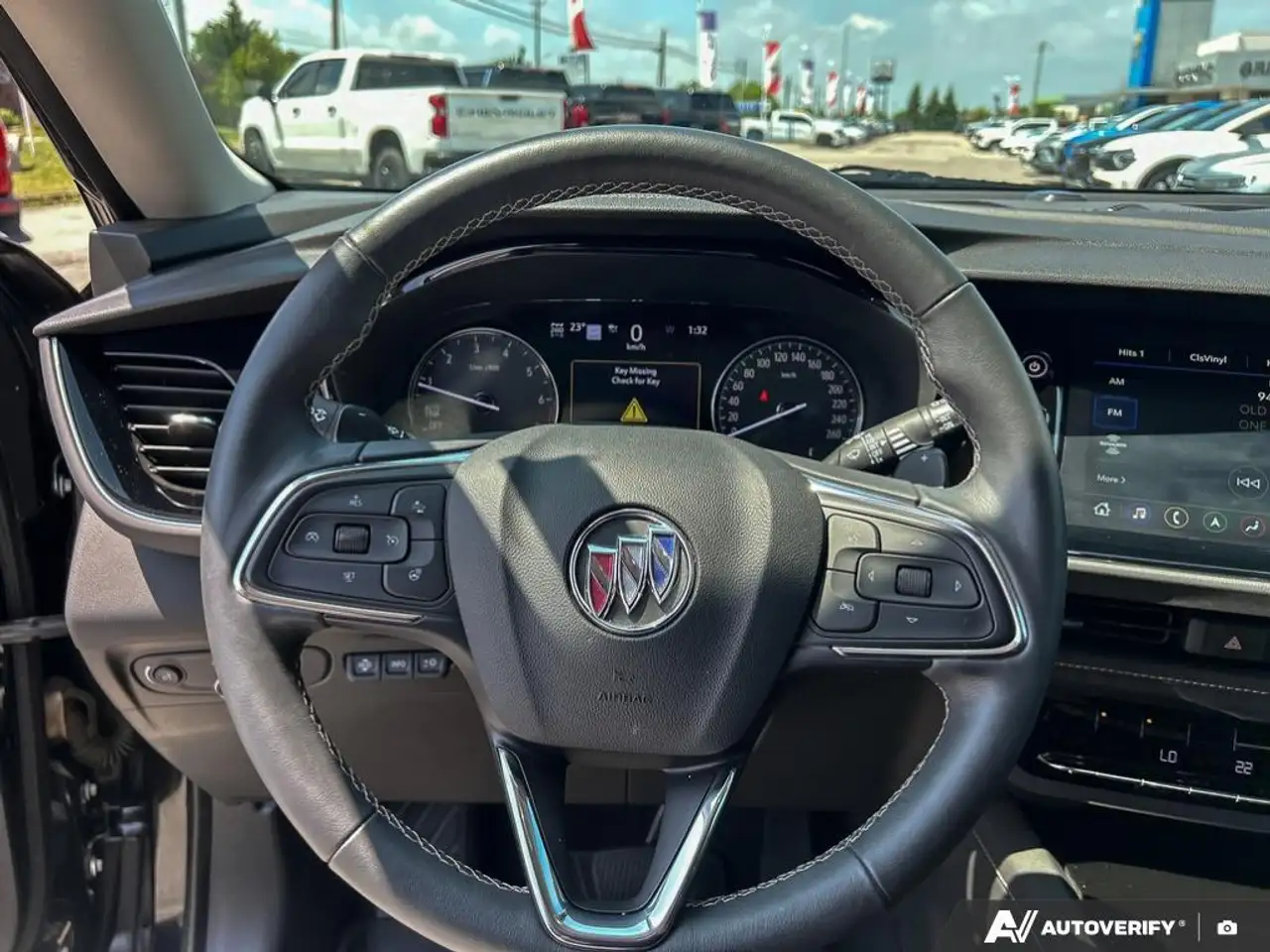 Buick Envision снимка Buick Envision