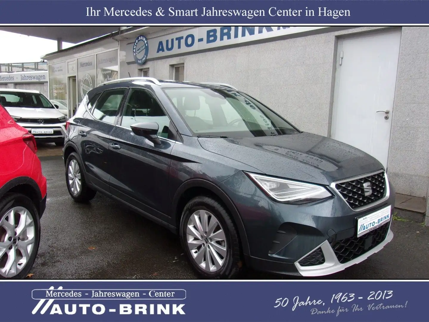 SEAT Arona 81kW Xperience Navi/LRD/PTS/FullLink Grau - 2