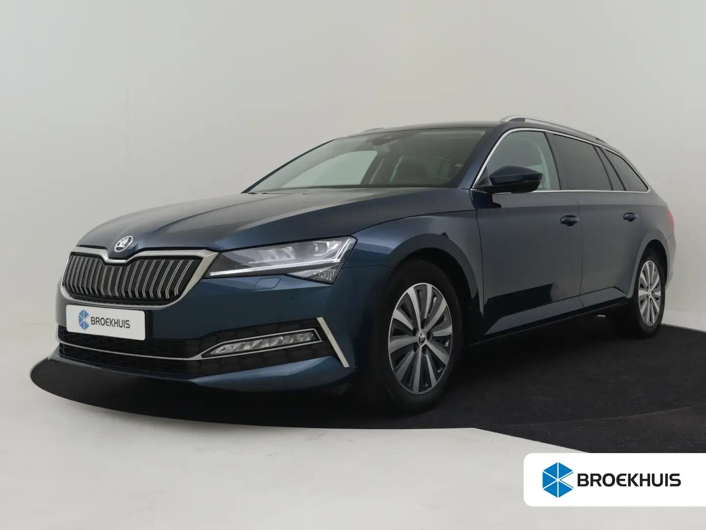 Skoda Superb Combi 1.4 TSI iV Business Edition Plus 218pk | Tre Bleu - 1