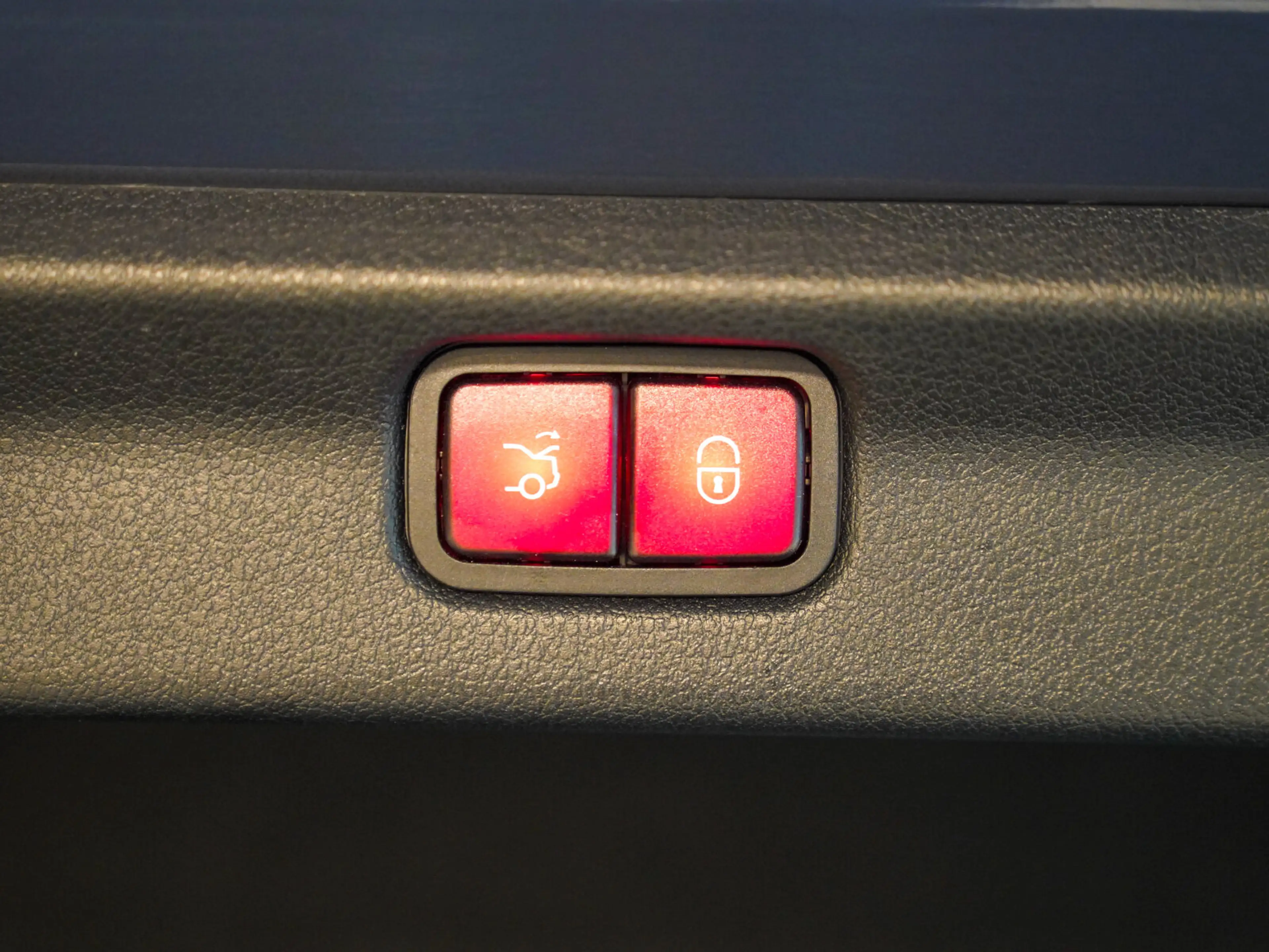 Mercedes-Benz EQE 300 AMG Line Hyperscreen Massage Burmester — photo 5