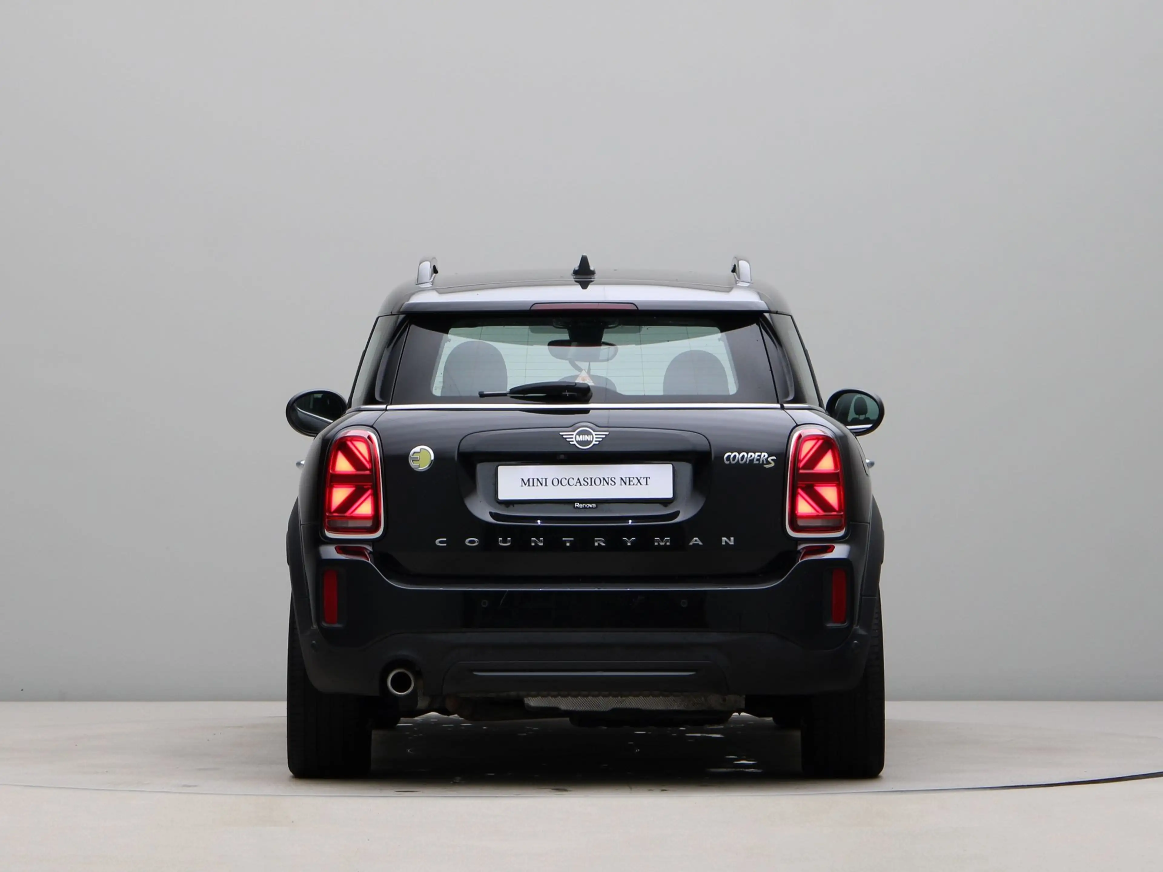 MINI Cooper SE Countryman ALL4 Classic — photo 9