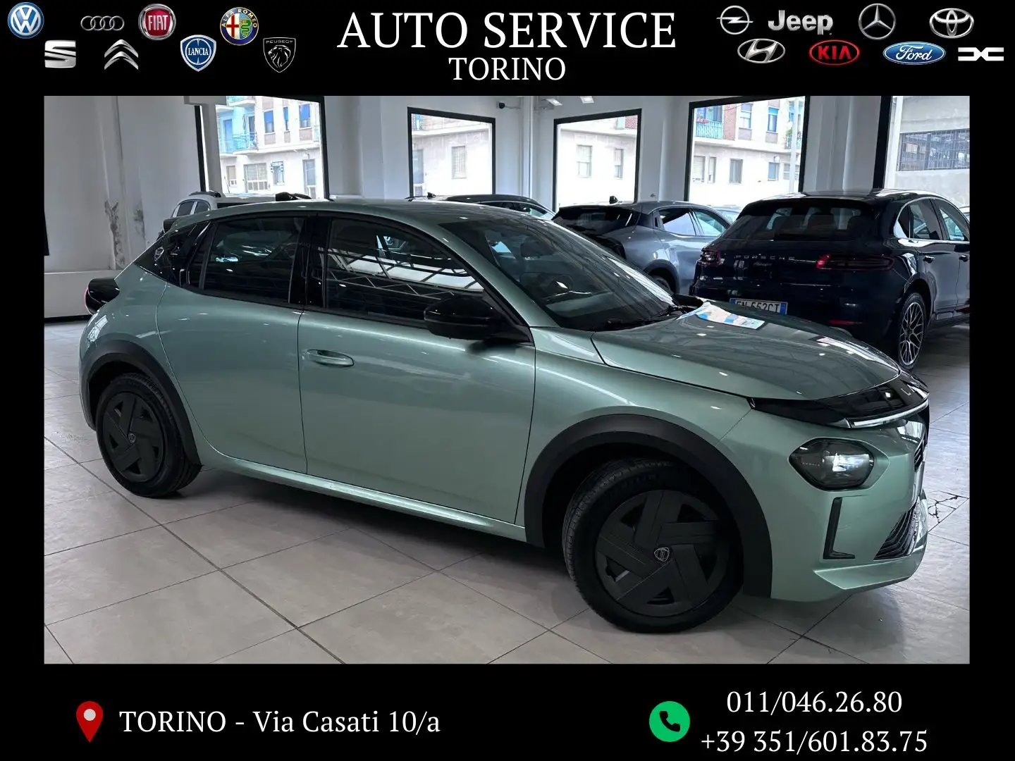 Lancia Ypsilon Ypsilon IV 2024 1.2 mhev 110cv e-dct p. consegna Negro - 1