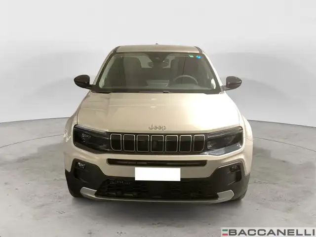 Jeep Avenger view 5